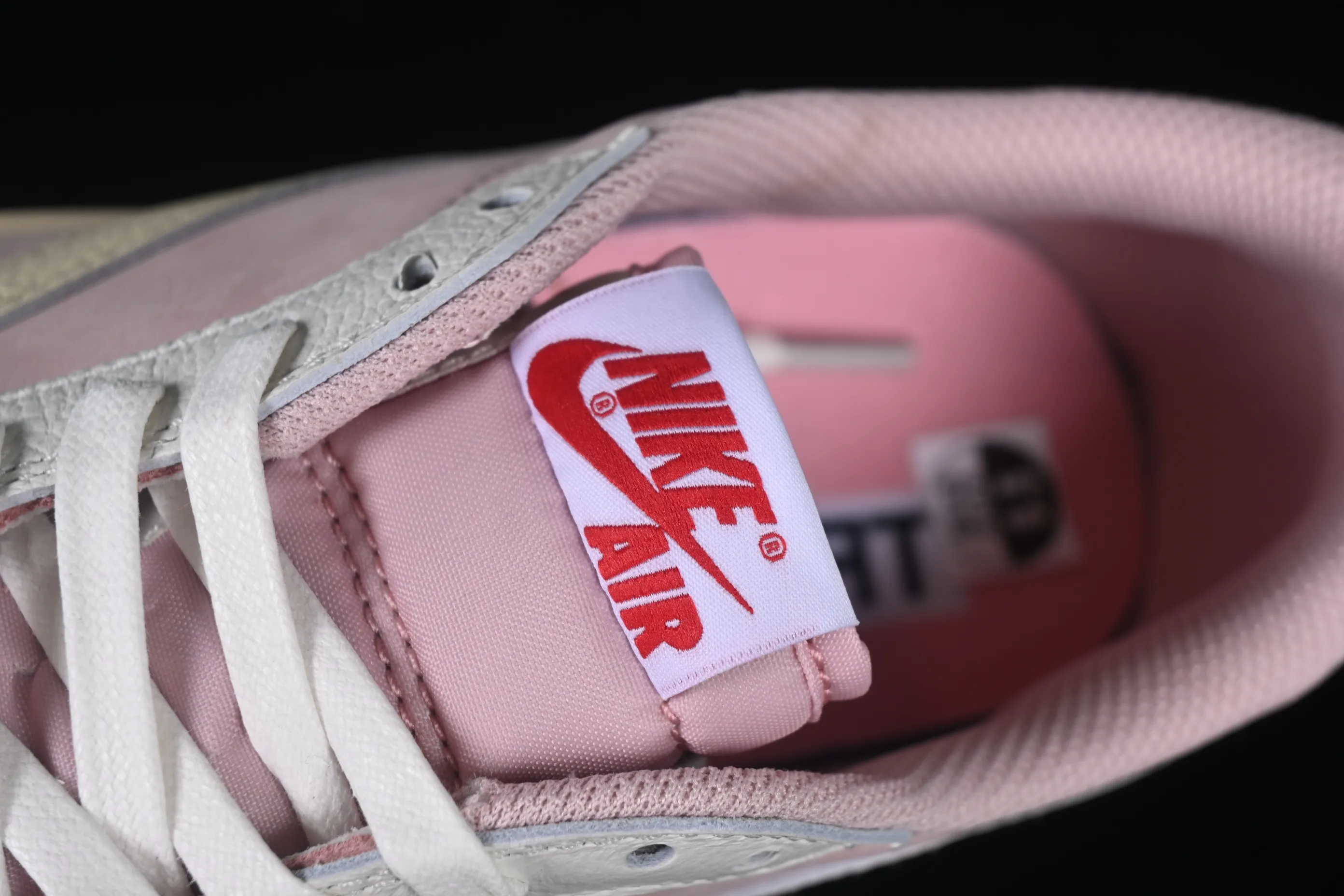 All categories Air Jordan Jordan series basketball shoes Air Jordan 1 Low Travis Scott x Air Jordan 1 Low OG AJ1 Joe 1 undercut low DM7866-600